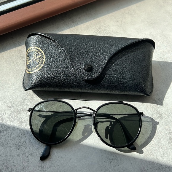 Ray Ban Round Sunglasses - Picture 1 of 3